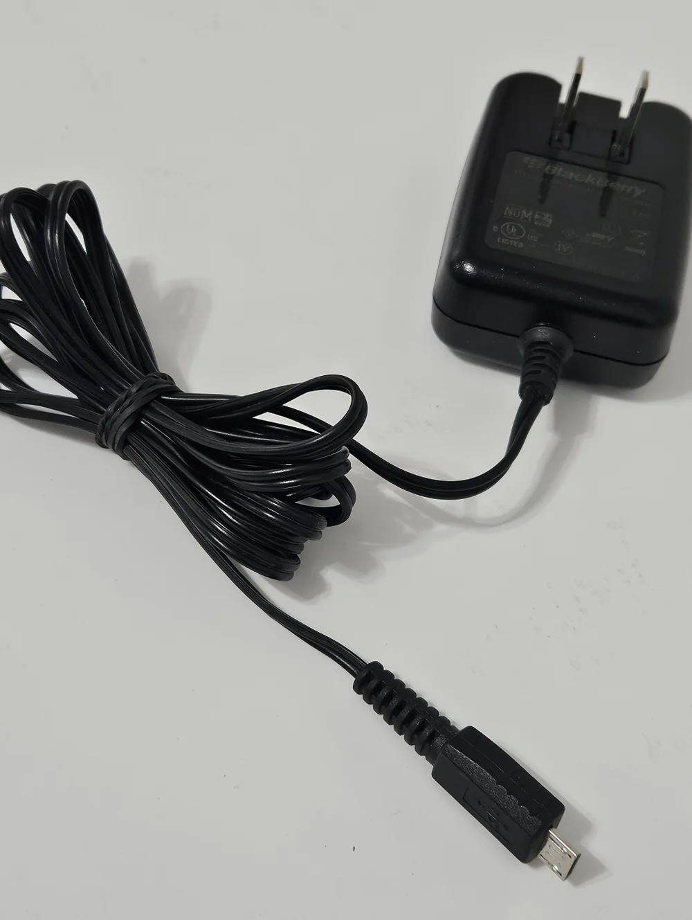 Blackberry Charger Research In Motion Limited Model No. PSM04A-050RIM (NY) with